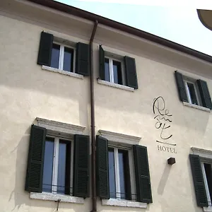 Szálloda Remat, Garda (Verona)